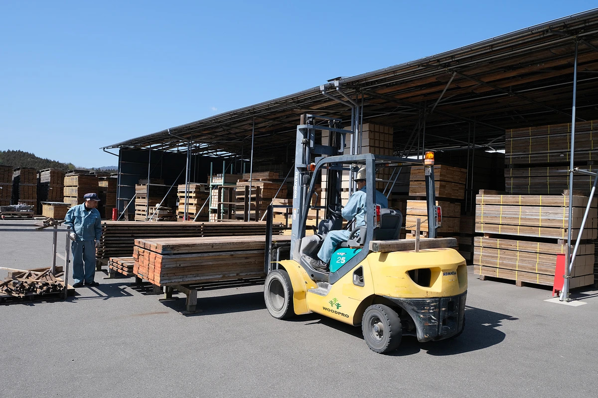 WOODPRO本社工場